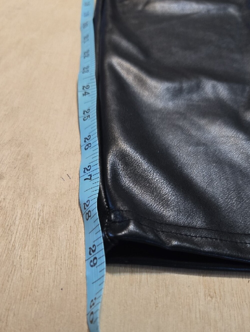 Fabletics Vegan Leather Pants Hight Waisted Lined Flexible Edgy Form Fitting - Picture 11 of 15